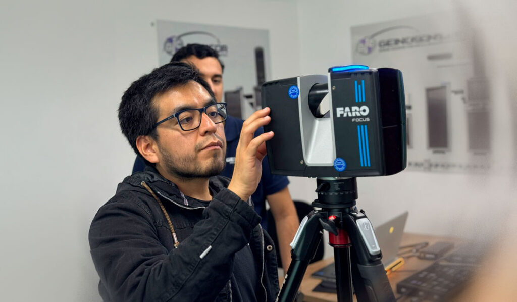 Venta Internacional, Clientes de Perú y Venezuela descubren las soluciones que brinda EL FARO FOCUS.